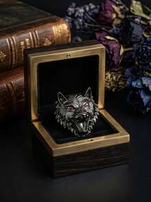 1pc Vintage Metal Wolf Head Brooch For Men, Personalized Animal Shaped Lapel Pin, Fashion Clothing Accessory, Cool Style - Black - View 4