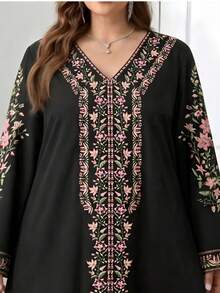 Vestido maxi de manga larga con cuello en V, estampado, holgado y de talla grande, adecuado para todas las estaciones, elegante para la primavera en color negro - Negro - Ver 4