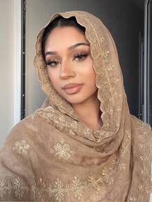 1 pieza Pañuelo de cabeza bohemio con bordado floral pesado para mujer, hijab de lujo y moda, adecuado para celebraciones importantes de días festivos - Camel - Ver 4