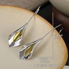 DIYCCPC Vintage Style Calla Lily Earrings, Suitable For Women's Vacation, Paired With Elegant And Sophisticated Single Pendant Earrings - Two-color - View 3