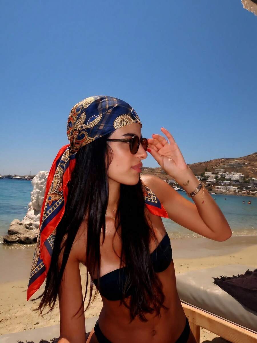 1pc Bohemian Vintage Paisley Cashew Flower Women's Scarf/Bandana, Suitable For Spring/Summer Beach Vacation, Street Fashion Matching, Ideal Choice To Enhance Overall Look, Travel Essential, Beach Towel - Red and Blue - View 1