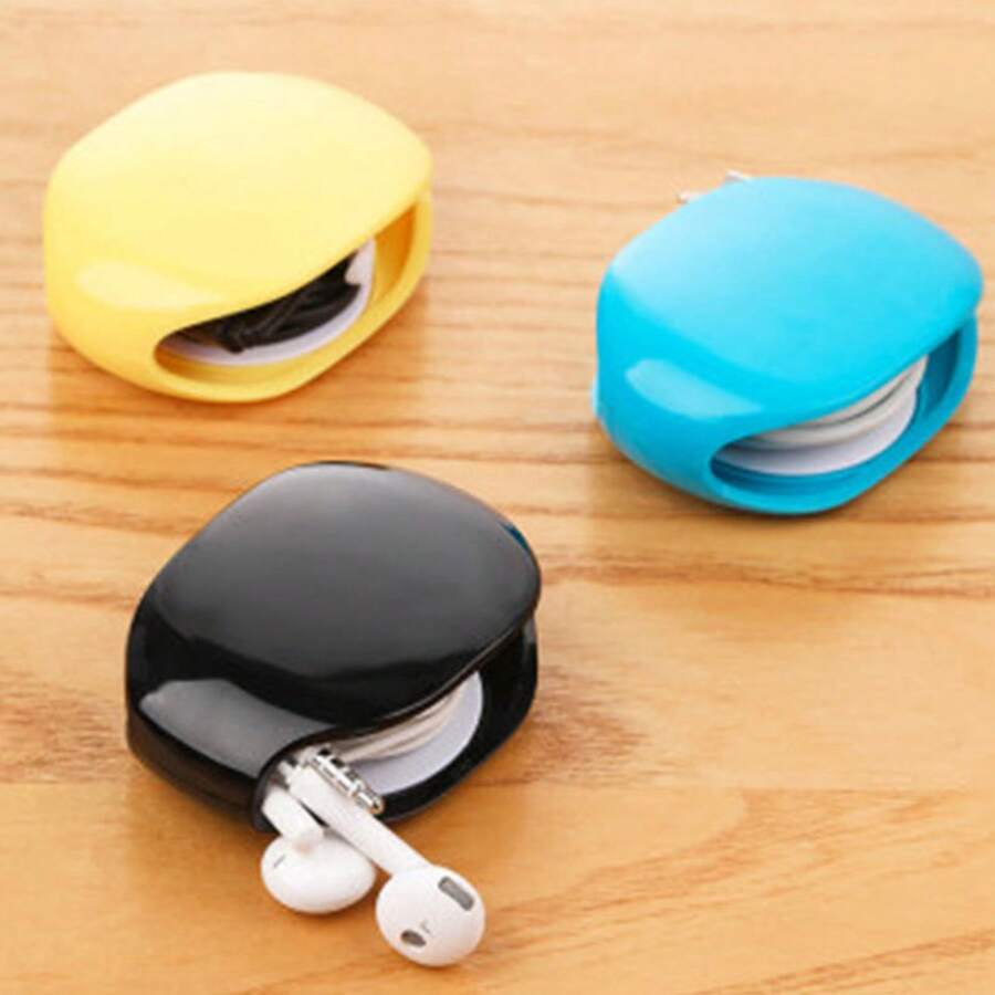 1pc Retractable Cable Organizer Box, Automatic Cord Winder For Earphones, Charging Cables And Data Cords - Black and White - View 1