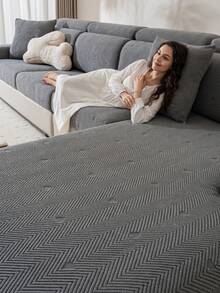 Gris foncé