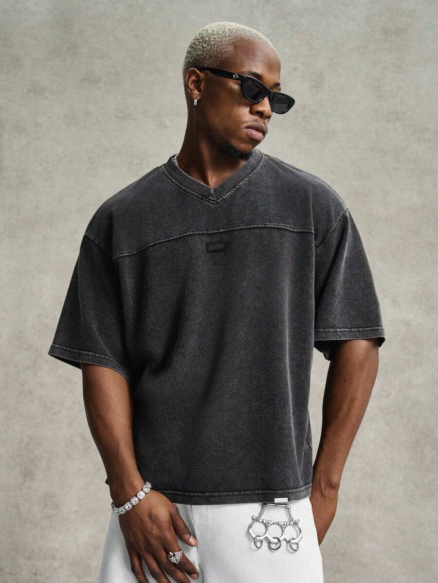 Men's Minimalist And Versatile Short-Sleeved T-Shirt With Round Neck And Letter Print - Grey - View 1