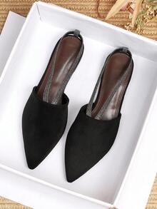 女款尖頭包頭拖鞋 2026 春夏新款 戶外休閒涼鞋 平底軟底 時尚鬆垮穆勒鞋 大尺碼女鞋 41-43 - 黑色 - 查看 1