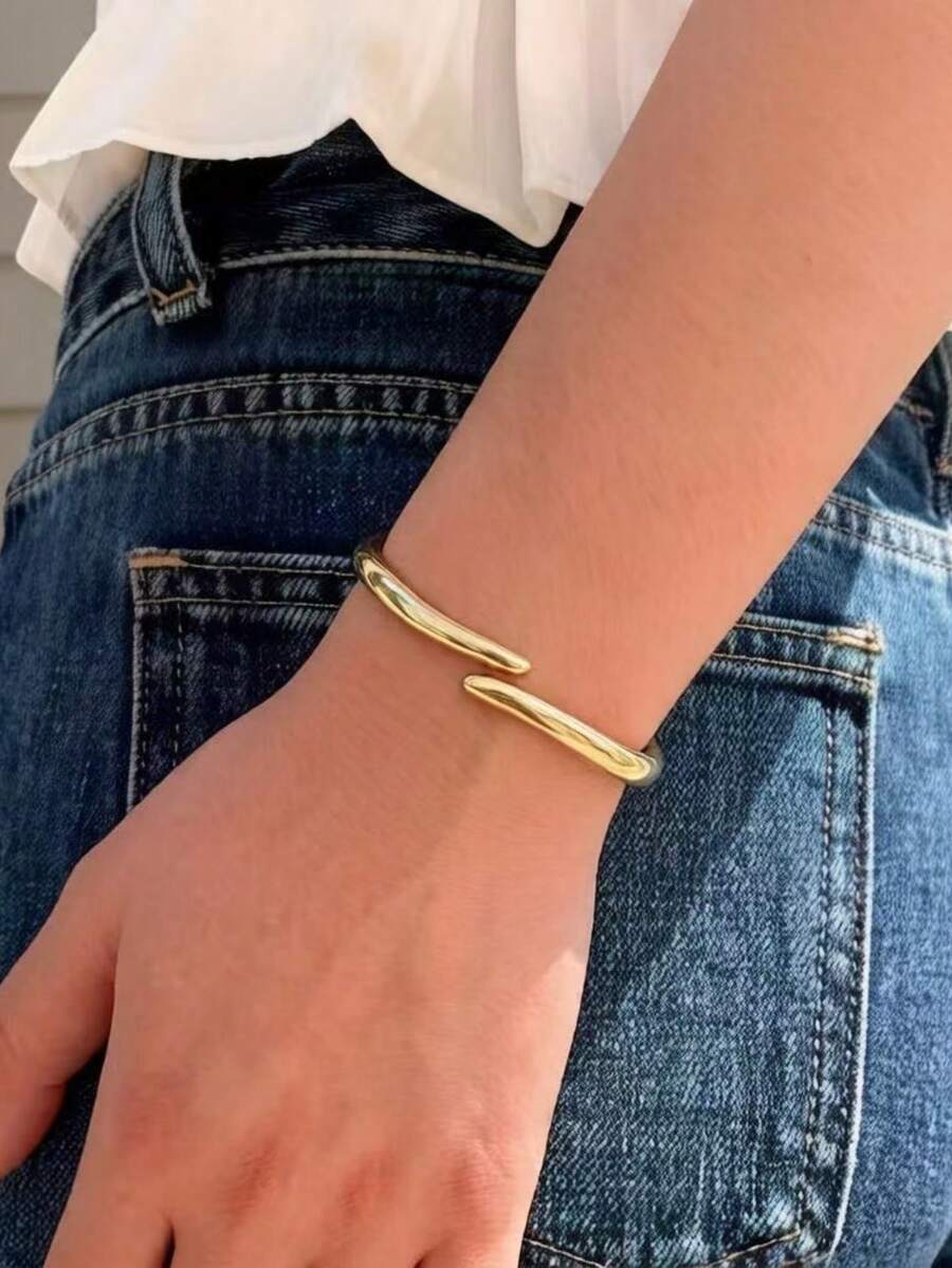 1pc Women's Fashion Personalized European & American Style Open Design Bangle Bracelet - Yellow Gold - View 1