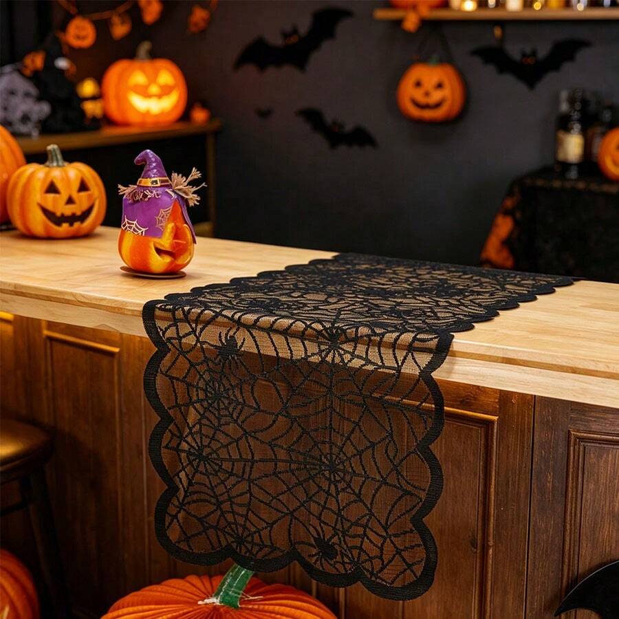 Camino de mesa de Halloween, decoración del hogar de estilo granja y gótico, decoración de mesa para fiesta de Halloween, con borde festoneado y patrón de telaraña de malla transparente, producto de decoración del hogar de temporada para interiores/exteriores - Varios estilos - Ver 1