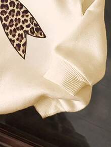 Young Girl Bow Print Warm Hooded Sweatshirt - Apricot - View 4