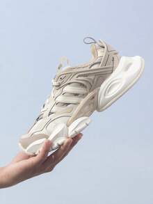Adidas XLG RUNNER DELUXE 跑步鞋，厚底女式日常短距离跑步鞋，IH7799 - 杏灰色/奶油白 - 查看 2