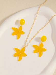 European And American Fashion Cross-Border Beach Vacation Style Starfish Stud Earrings And Necklace Set, Suitable For Daily Wear And Outings - Yellow - View 4