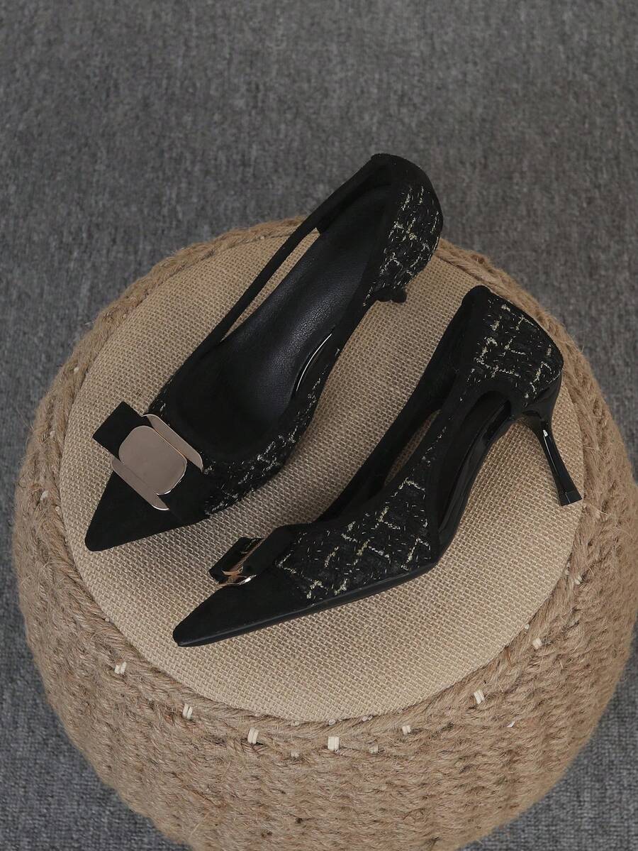 Sapatos Femininos de Salto Agulha com Bico Fino e Decote Baixo, Sapatos Versáteis com Fivela, Sapatos Slip-On da Moda, Saltos Altos Pretos, Tamanhos Grandes 35-43 - Fivela quadrada preta e dourada vazada - Visão 1