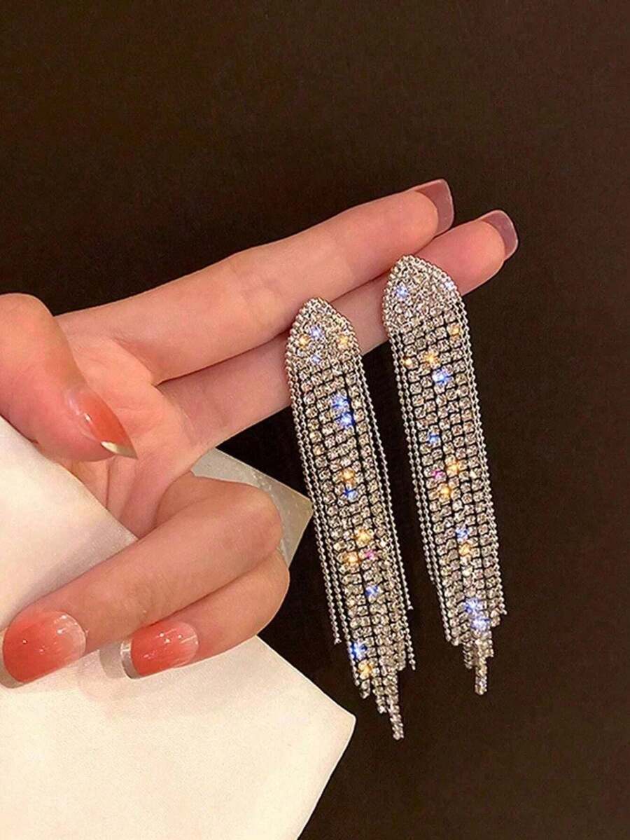 Pendientes largos con diamante de imitación con fleco - Plateado - Ver 1