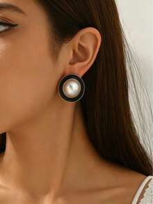 2pcs Women's Earrings Niche Oil Drip Design Pearl Inlaid Stud Earrings Versatile High-End Ear Jewelry - White - View 2