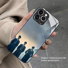 Título: Funda de moda de inspiración vintage para teléfonos, compatible con Samsung, Apple, VIVO, OPPO, , Transsion, ,  y Honor. Fabricada en TPU, ofrece protección contra golpes y caídas. Un regalo ideal para amigos y familiares. - Negro - Ver 5