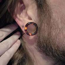 2pcs Tortoise Shell Pattern Ear Stretchers Hollow/Solid 316L Stainless Steel Amber Color Ear Lobe Expanders Body Piercing Jewelry Accessories Vintage - 1759 - View 5