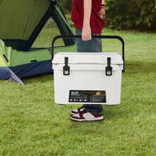 21-26 L Premium Kühlbox Tragbar - 5 Tage Kühlleistung Robuste Isolierbox mit Flaschenöffner & Ablassventil - Perfekt für Camping, Angeln & BBQ - 26 l Weiß - Übersicht 3