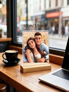 Chân dung ảnh hoạt hình 2D tùy chỉnh - Khung ảnh tùy chỉnh màu sắc rực rỡ thiết kế bằng AI - Ảnh acrylic có thể in, phù hợp cho cặp đôi, gia đình, bạn bè, thú cưng, phong cảnh - Hoàn hảo cho phòng ngủ, phòng khách, bàn làm việc, phòng ăn, hiệu sách, quán cà phê - Nhiều màu - Xem 10