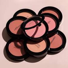 Wet N Wild Color Icon Blush, Effortless Matte Sheer Glow & Seamless Blend, Luxuriously Infused Smooth Jojoba Oil, Cruelty-Free & Vegan - Pinch Me Pink-Father's Day - 捏我粉紅 - 查看 9