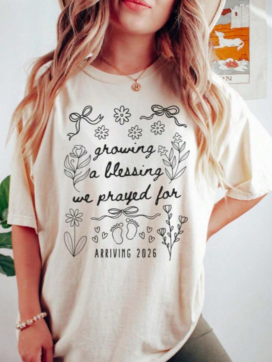 "Growing Something Sweet", Coquette Cherries, Pregnancy Reveal, "Growing A Little Human", Gift For Expectant Mother, Maternity T-Shirt, Comfortable Women's T-Shirts, 180g 100% Cotton - 白色 002 - 查看 1