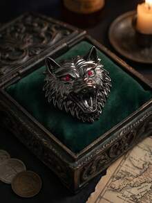 1pc Vintage Metal Wolf Head Brooch For Men, Personalized Animal Shaped Lapel Pin, Fashion Clothing Accessory, Cool Style - Black - View 1