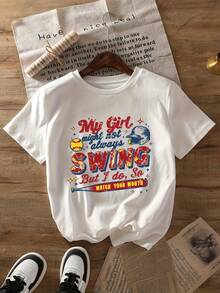 Camiseta de Algodón para Mujer con Diseño Simple y Versátil, Estampado de Softbol "I May Not Always Swing", Manga Corta, Cuello Redondo, Estilo Casual, Adecuada para Verano y Primavera. - Blanco - Ver 1