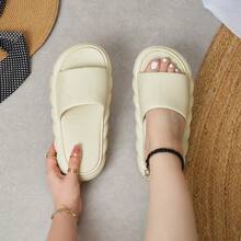Women Flat Sandals - Khaki - View 4