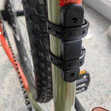1 Set Black Bottle Cage With Black Drill-Free Bottle Cage Strap, Includes All Accessories, Secure And Sturdy, Can Be Fixed To Any Part Of The Bike Frame - Multicolor - View 9