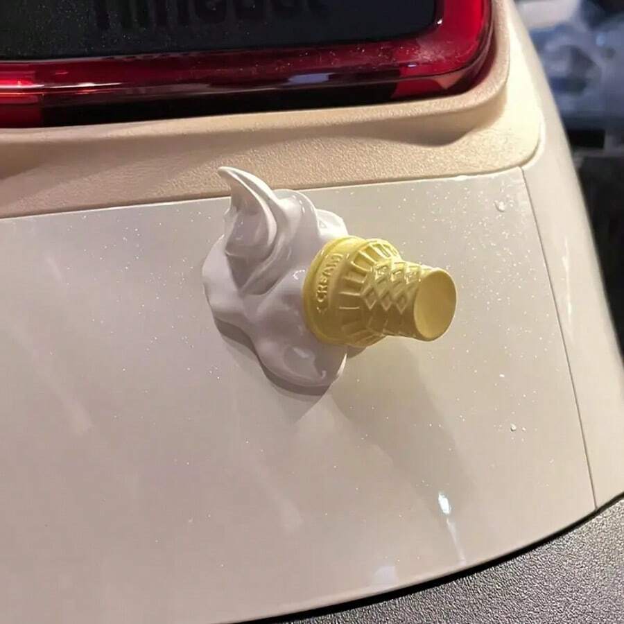 掉落冰淇淋車飾品，電動車電池摩托車汽車外飾裝飾貼紙，小配件吊飾