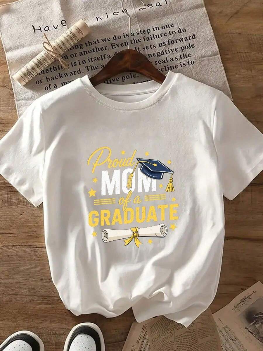 Proud Mom Of A Graduate T-Shirt - 100% Crew Neck Tee, 220G Heavyweight Comfortable Fabric, Casual Unisex Summer Shirt For Graduation Party, Perfect Gift For Proud Parents, Family Celebration - 白色 - 查看 1