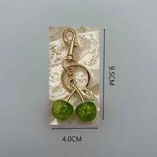 1pc High-End Orange-Red Cherry Crystal Pendant, Couple Keychain Pendant, Shiny Cherry Pendant With Clip Keychain, Charming Pendant, Car Pendant, Shiny Metal Accessory, Wallet And Bag Pendant, Ideal Gift For Girlfriend, Mother, Valentine's Day, Party, School, Exquisite Gift - Multicolor - View 4