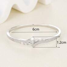 1pc Elegant French Minimalist Asymmetric Zirconia Inlaid Open Bangle Bracelet For Women, Eye-Catching Personalized Accessory For Party, Gathering And Outing - Bracelet - View 5