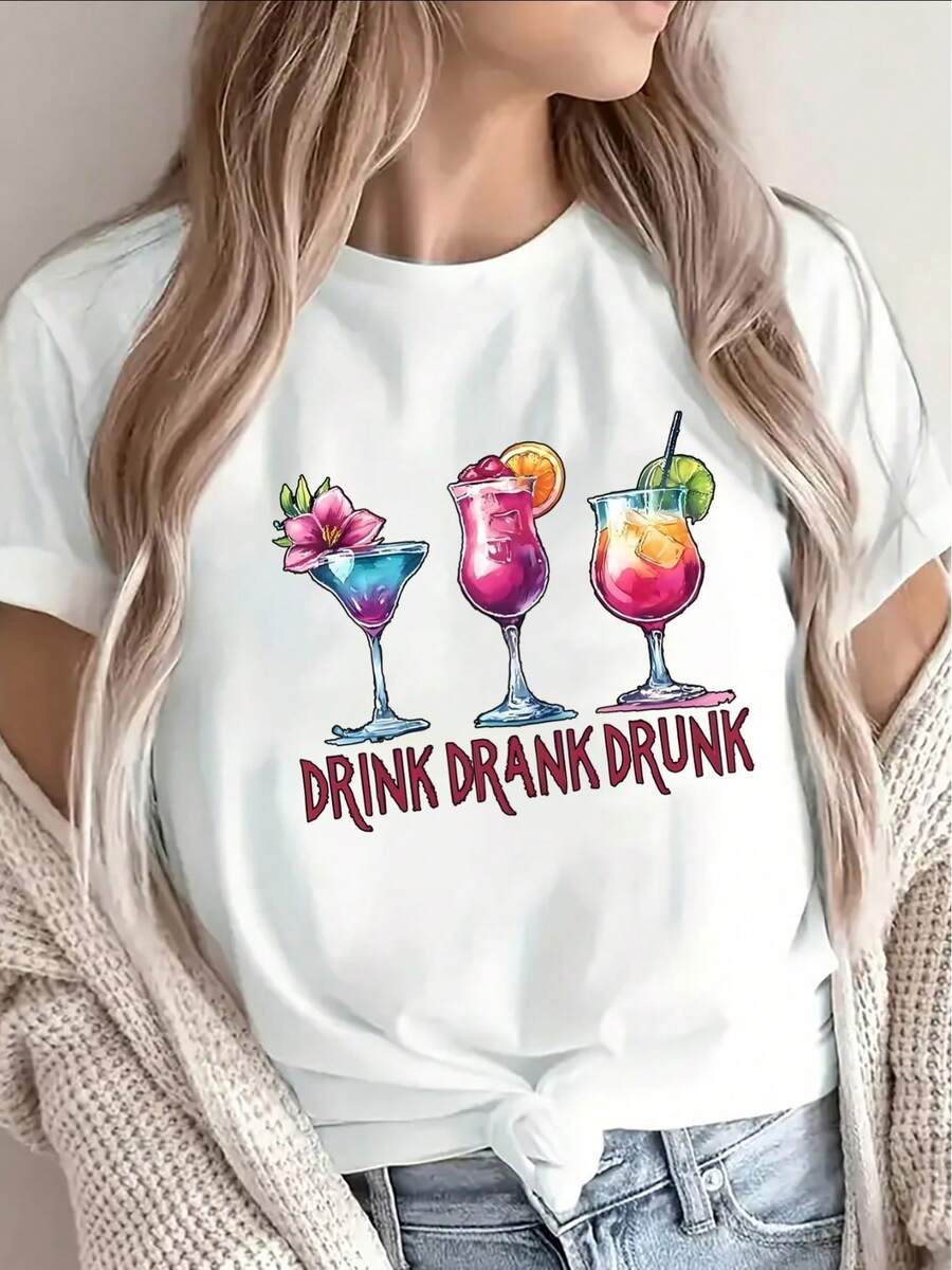 Camiseta ligera de manga corta con un vibrante estampado de cócteles, perfecta para salidas informales en casa, bares o fiestas, diseñada para ofrecer comodidad en el uso diario. - Blanco - Ver 1