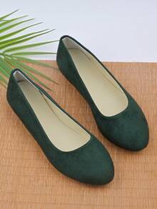 Minimal Solid Suede Round Toe Slip On Casual Ballet Flat Shoes - Dark Green - View 1
