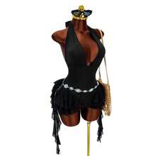 Vestido mini tipo body con cuello halter y escote en V profundo para mujer, con borlas largas irregulares, volantes de malla y sin mangas, ideal para discotecas. - Negro - Ver 6