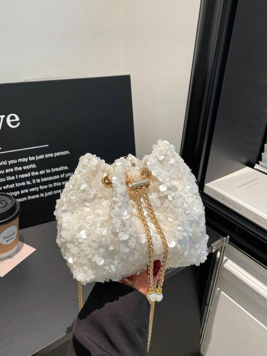 Bolso cubo mini con cordón y lentejuelas blancas en todo el Body, bolso de hombro con cadena de metal exquisita, bolso de mano de noche para fiestas de nicho