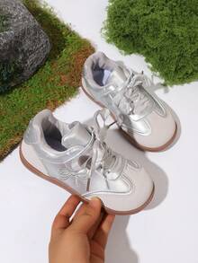 lingyang Zapatillas deportivas de caña baja para niñas, nuevo estilo 2026 primavera/otoño para todas las estaciones, duraderas y ligeras para la vuelta al colegio - Plateado - Ver 9