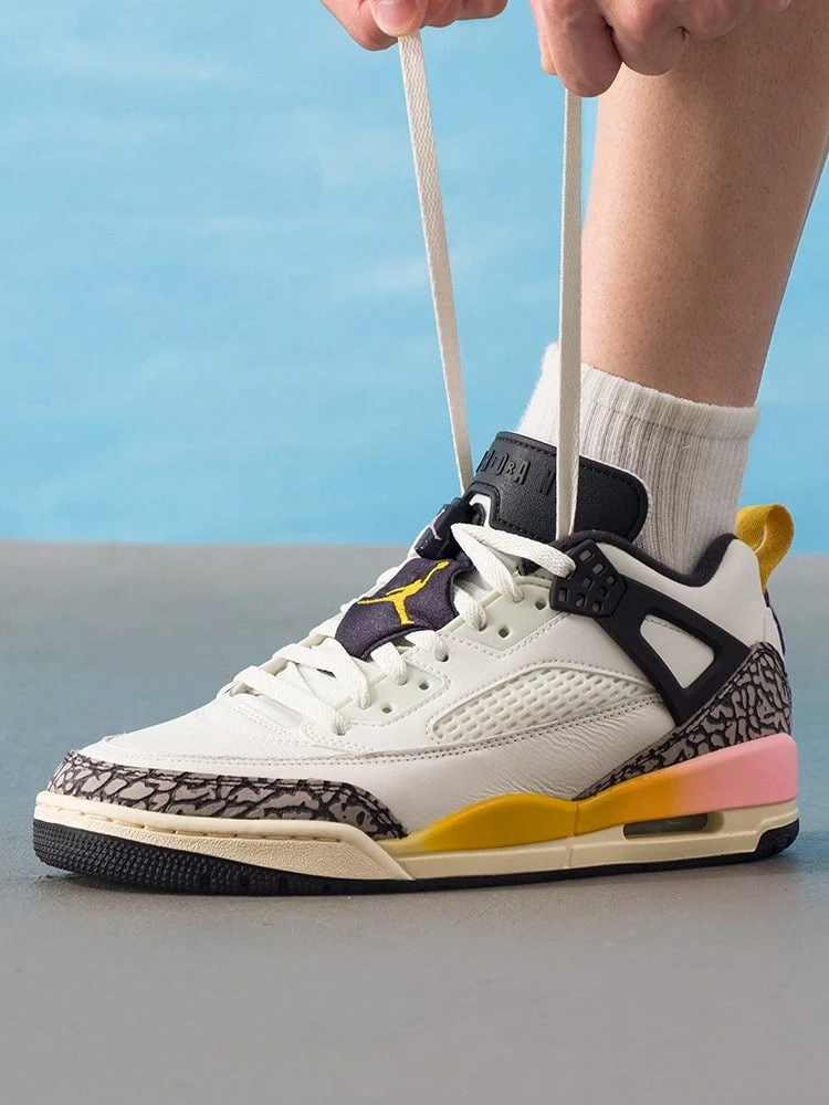 Jordan SPIZIKE LOW 男士篮球鞋,采用耐磨橡胶外底,具有良好的减震和抓地力,适合室内/室外训练,FQ1759-107 - FQ1759-107 - 查看 1