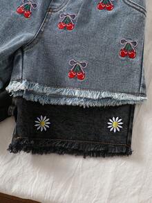 2pcs/Set Girls Summer Cherry Blossom Embroidery Casual Denim Shorts Street Fashion - Multicolor - View 5