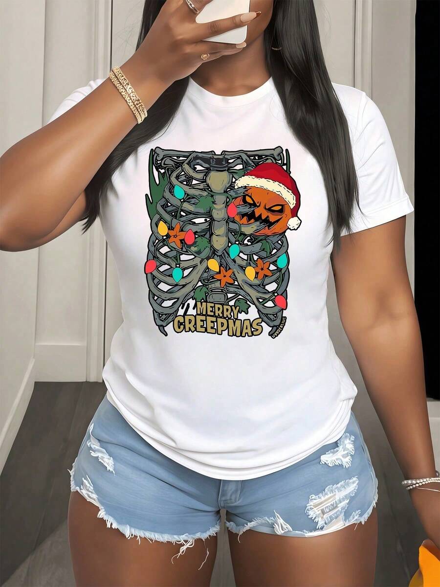 Graphic Of A Skeleton Decorated With Christmas Lights And A Pumpkin Wearing A Santa Hat, Symbolizing The Union Between The Festive Spirit And The Macabre. Women's T-Shirt, 100% Cotton, Very Soft. - 白色 - 查看 1
