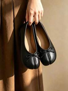 Sandal Selop Wanita Warna Hitam dengan Ujung Bulat dan Hiasan Pita - Gaya Kasual, Cocok untuk Kantor, Aktivitas Luar Ruangan, Musim Semi/Panas - Busur Hitam - View 7