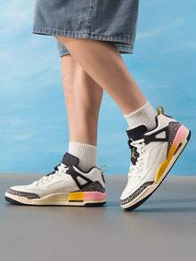 Jordan SPIZIKE LOW 男士篮球鞋，采用耐磨橡胶外底，具有良好的减震和抓地力，适合室内/室外训练，FQ1759-107 - FQ1759-107 - 查看 2