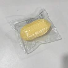 TUOGTCI 逼真花生擠壓玩具,花生柔軟玩具,感官刺激擠壓按壓玩具,逼真食物,適合辦公桌裝飾、教室獎勵和休閒手指玩具 - 查看 6