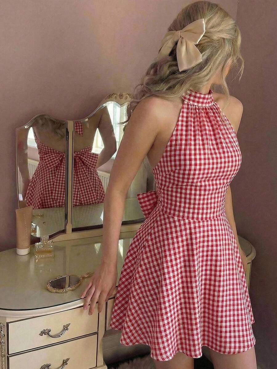 Vestido mini con tirantes cruzados y fruncidos en estampado de cuadros rojos y blancos para mujer - Rojo y blanco - Ver 1