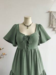 Rusttydustty Green Square Neck Ruffle Sleeve Tie-Front Gentle Style Long Dress For Women, Suitable For Autumn/Winter - Green - View 5