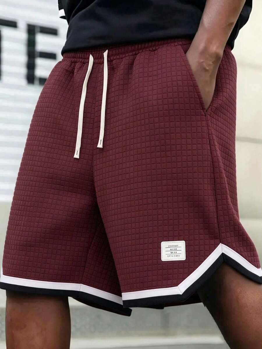 1 chiếc quần short thể thao nam cỡ lớn chất liệu jacquard, viền sọc tương phản, nhiều túi thời trang, nhẹ, nhanh khô, quần short đi biển ngoài trời, phù hợp cho nam giới cỡ lớn, sử dụng được cả trong sinh hoạt thường ngày và ngoài trời, cạp quần có dây rút, quần áo nam cỡ lớn - Màu Đỏ Sâu - Xem 1