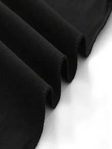 ondo y manga corta, con un llamativo diseño de letras desgastadas, perfecta para uso casual, gimnasio y viajes. Lavable aáquina y disponible en talla S. Estilo a juego para hombre y mujer. - Negro - Ver 5