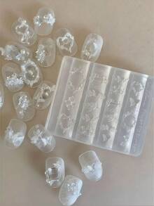 新款 3D 夢幻蝴蝶花環復古圖案花卉婚禮美甲模具 - 無色 - 查看 4