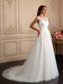 Elegant Sequin Applique Wedding Dress, Suitable For Wedding Party, Anniversary, Wedding Guest, All Seasons - Beige - View 3