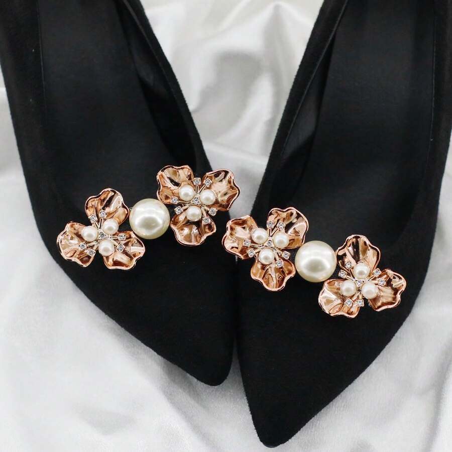 1 Pair Fashionable Women's Shoe Decorative Buckles, Exquisite Accessories For High Heels - Gold - View 1