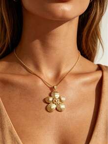 Colgante de acero inoxidable con textura floral vintage, estilo europeo y americano, multiusos y versátil para diferentes atuendos de vacaciones, celebración de Año Nuevo, regalo del Día Blanco, fiesta de compromiso en la playa, reunión de té por la tarde, uso diario en capas y cena a la luz de las velas junto al mar - Multicolor - Ver 7